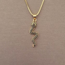 Colar Aço Inox com Cobra Modelo 16 - Dourado