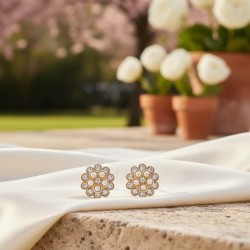 copy of Brincos Aço Inox Trabalhados com uma Pérola - Dourado